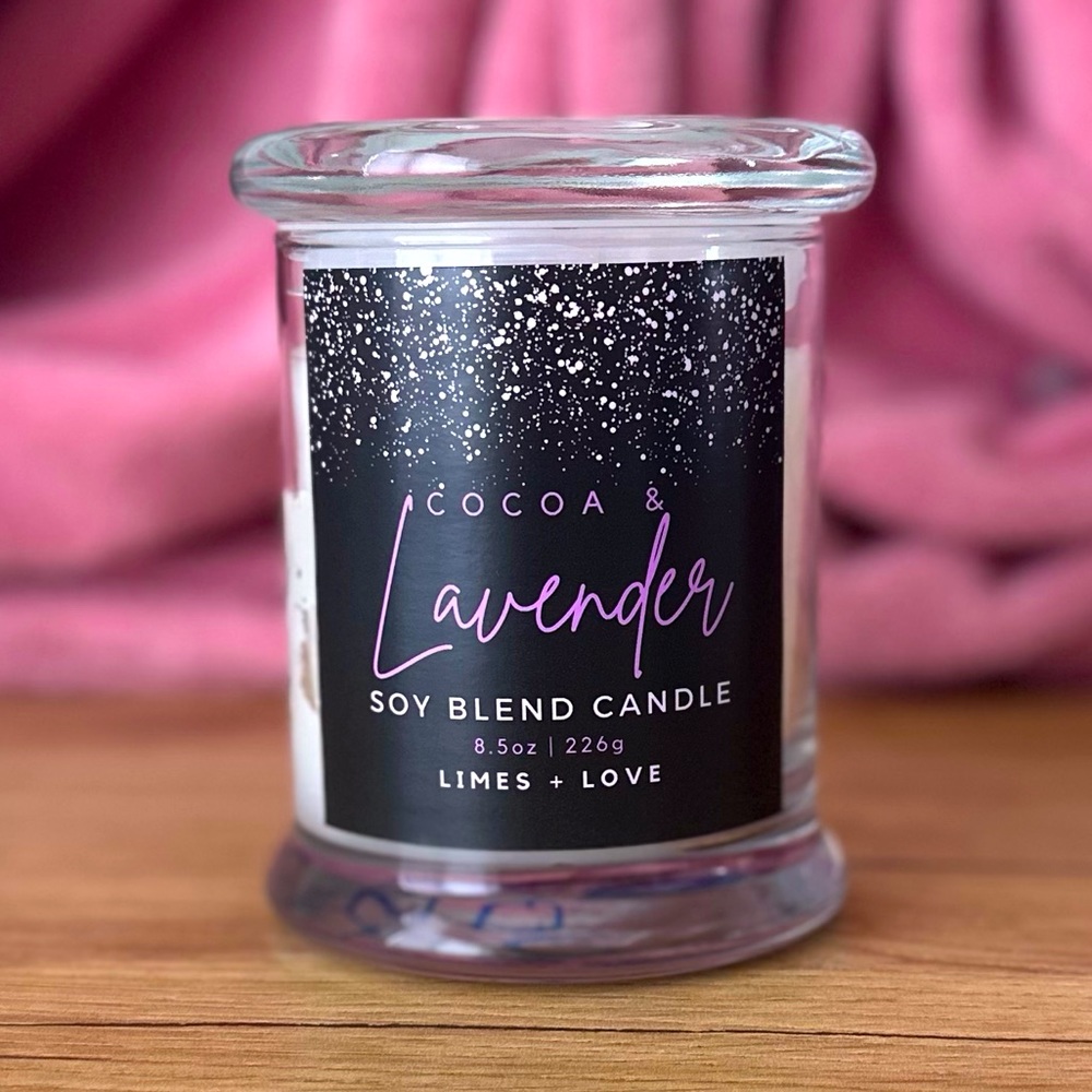 ALMOST GONE!💜Cocoa & Lavender Scented Candle💜